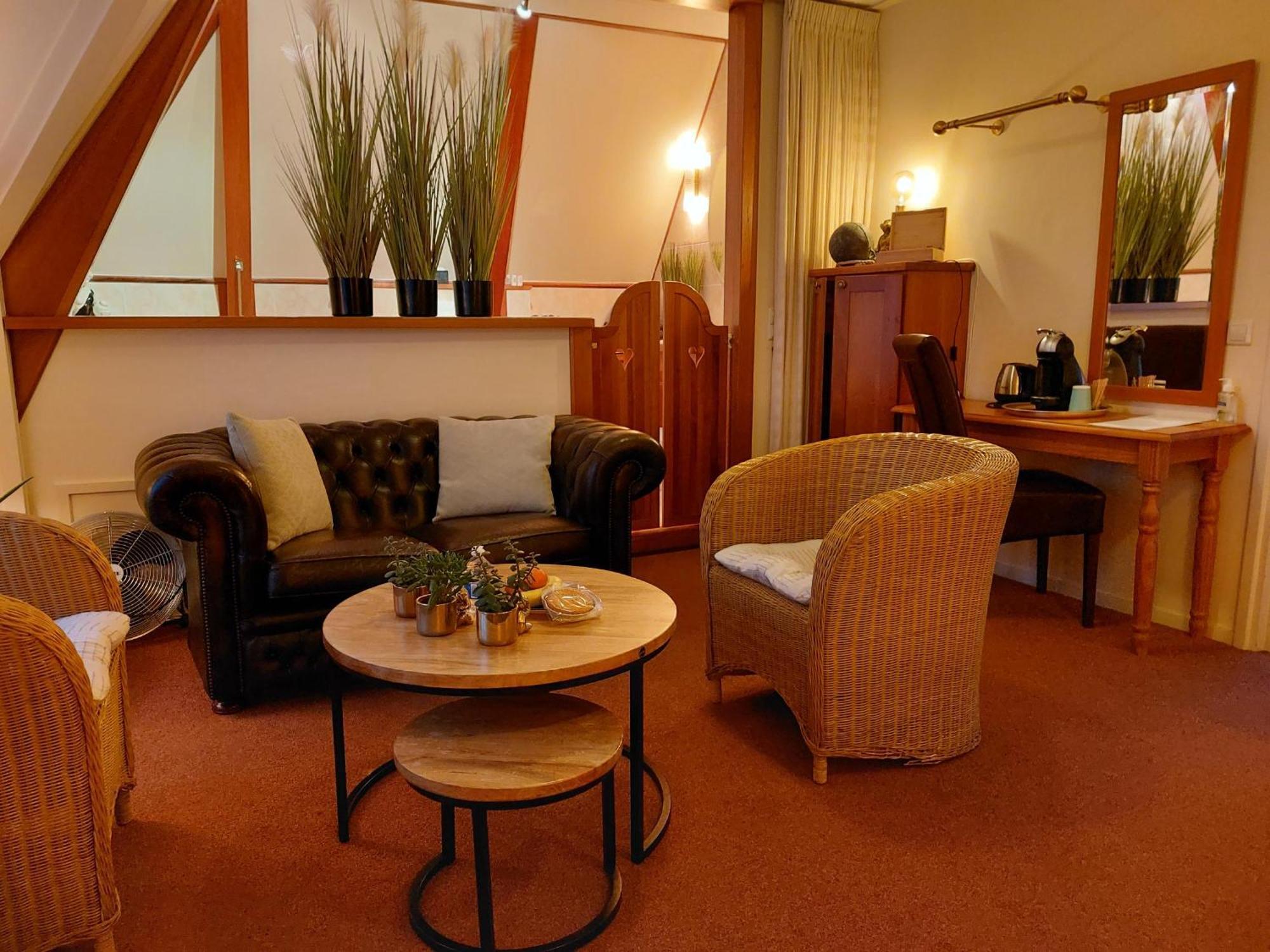 Boetiek Hotel Marum Buitenkant foto